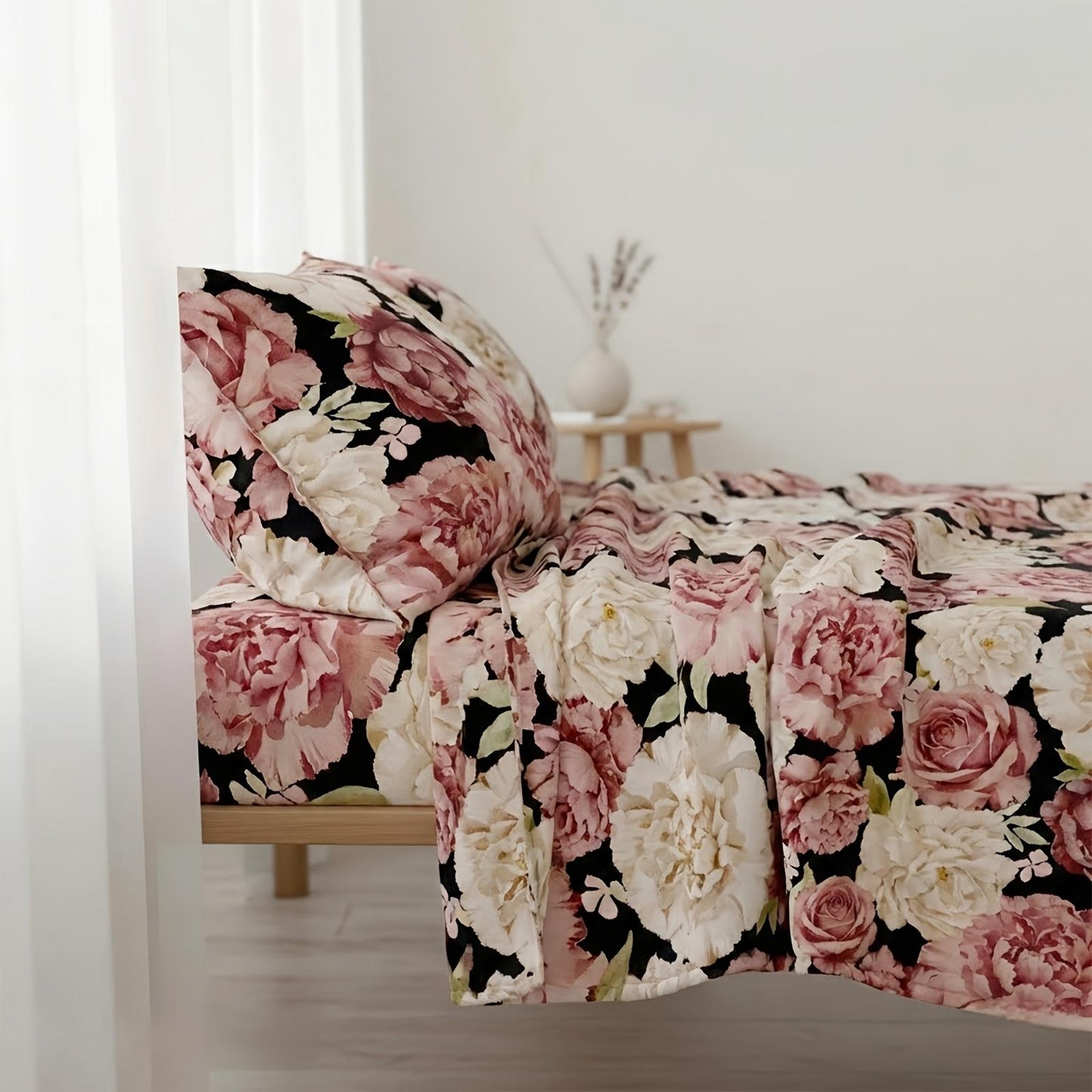 Four-piece Peony-patterned Bed Sheet Set | Soft, Breathable, and Comfortable Microfiber Bedding with Deep-pocket Sheet, Stylish Bedspread, and Two Pillowcases | Ideal for Family Bedroom, Machine Washable